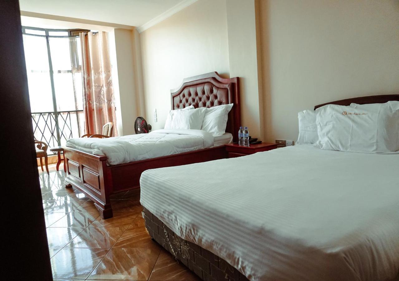 Senator Hotel Аруша Экстерьер фото